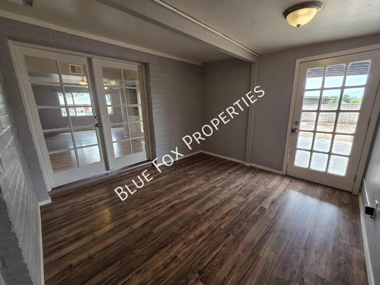 7049 E Calle Canis property image