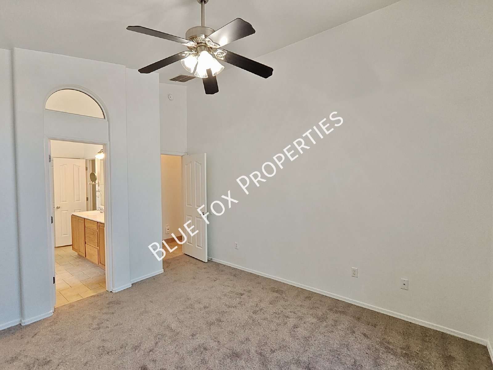 5680 W Shady Grove Dr property image