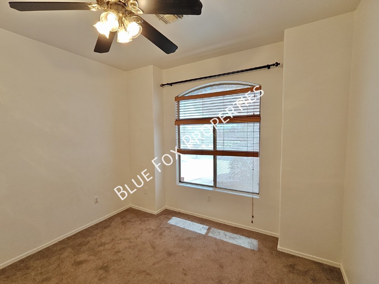 5680 W Shady Grove Dr property image