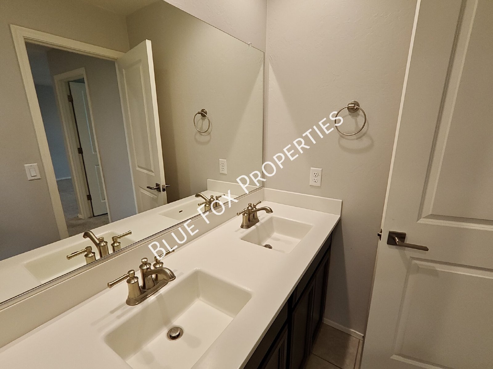 897 West Calle Zoca property image