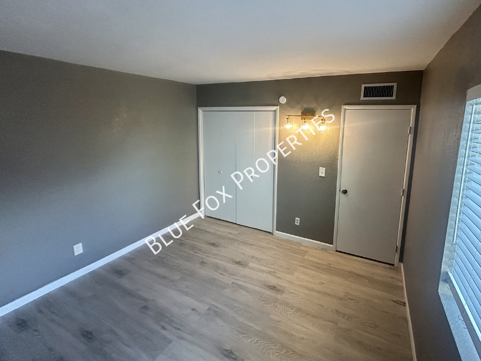 3456 N Richland Drive property image