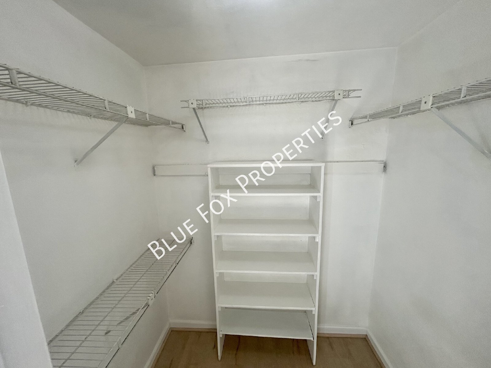 3456 N Richland Drive property image