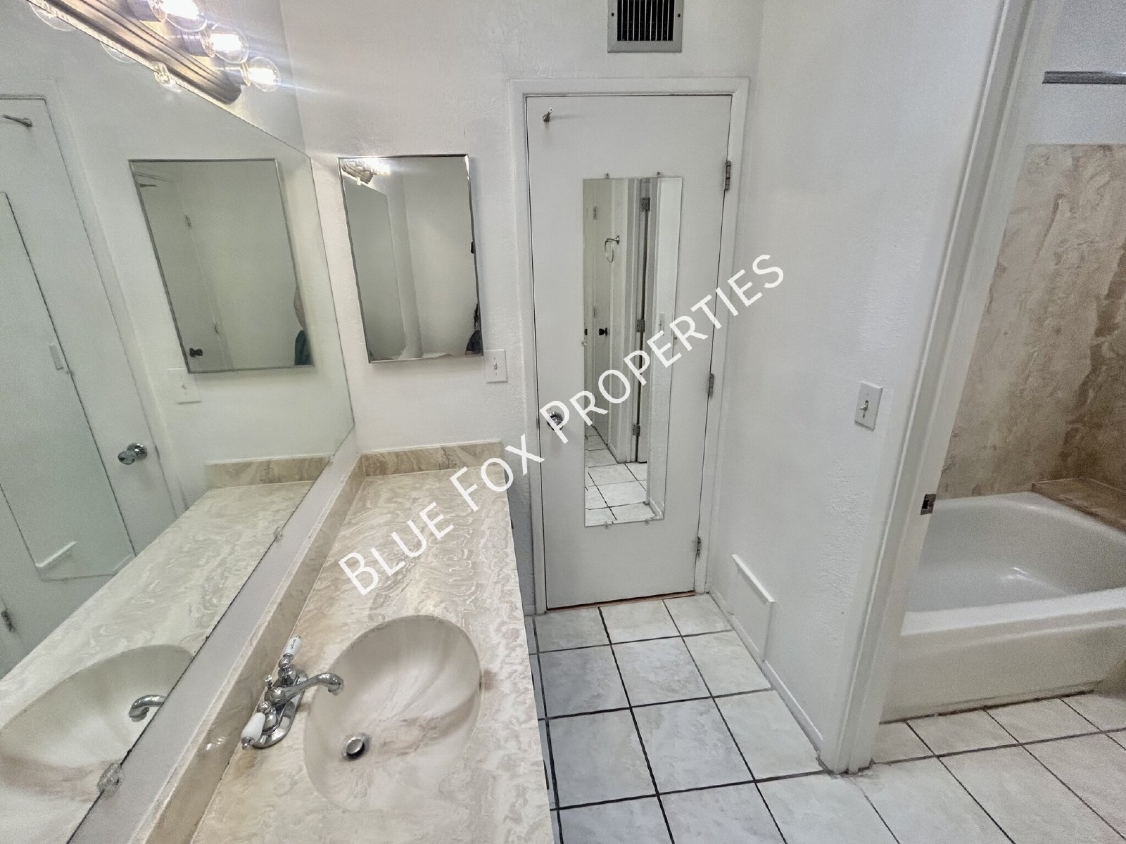 3456 N Richland Drive property image