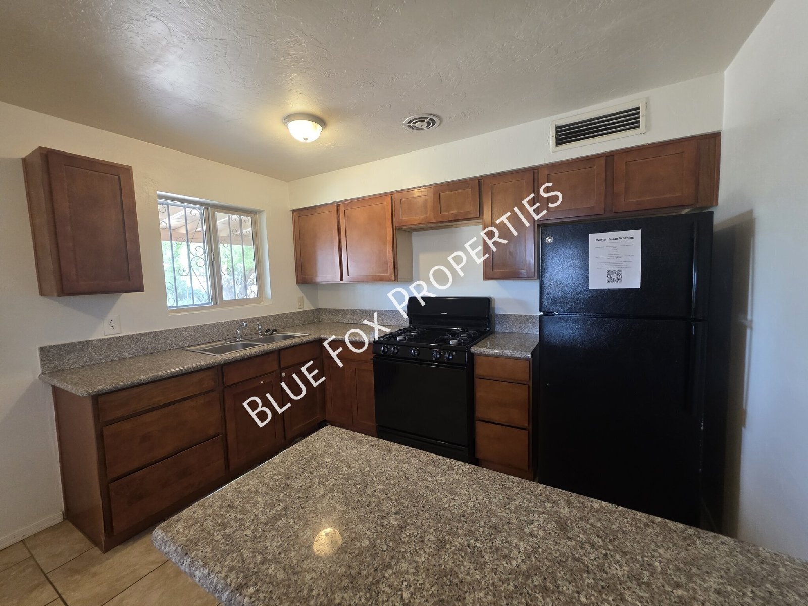 3807 E Dover Stravenue property image