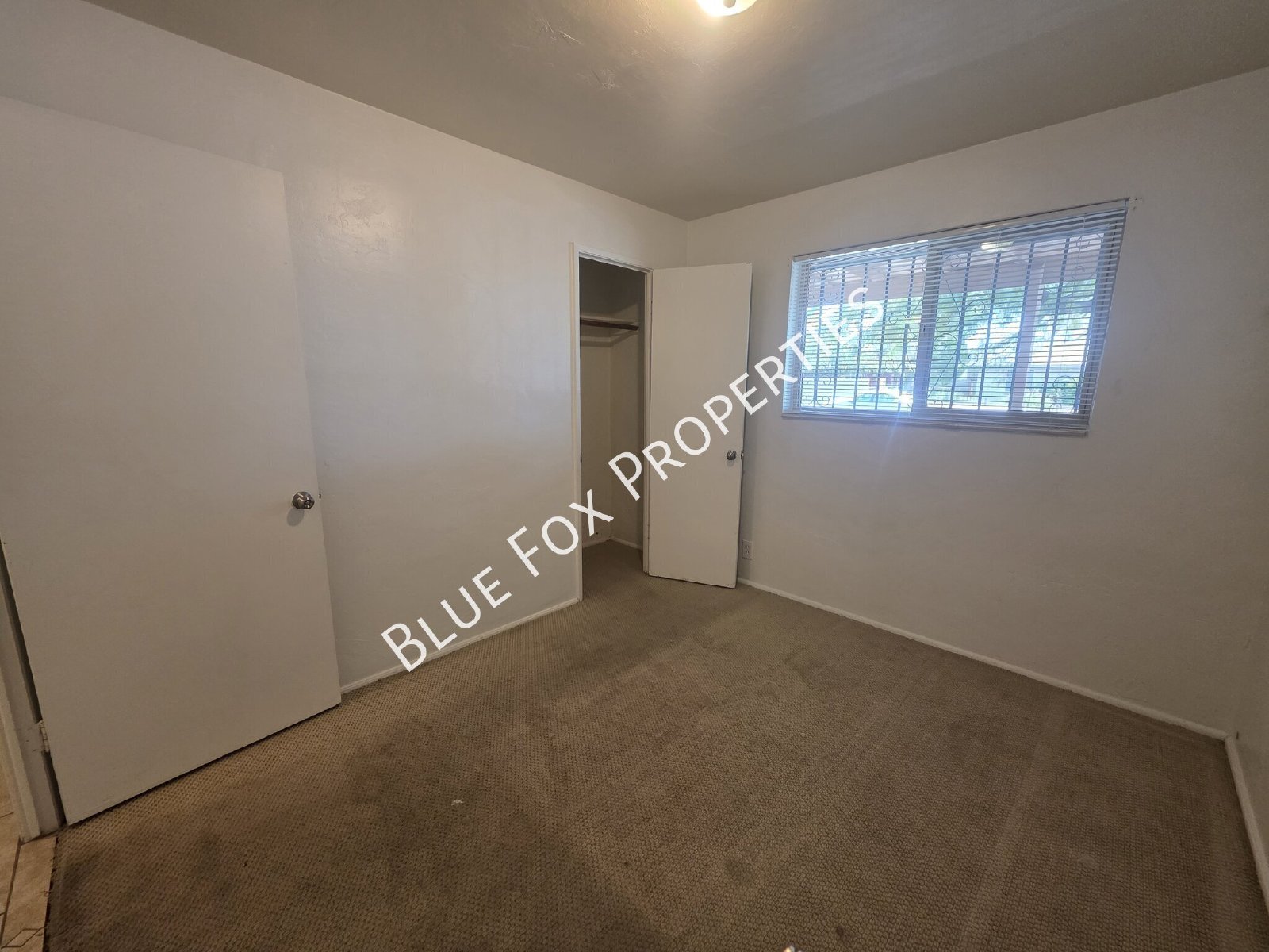 3807 E Dover Stravenue property image