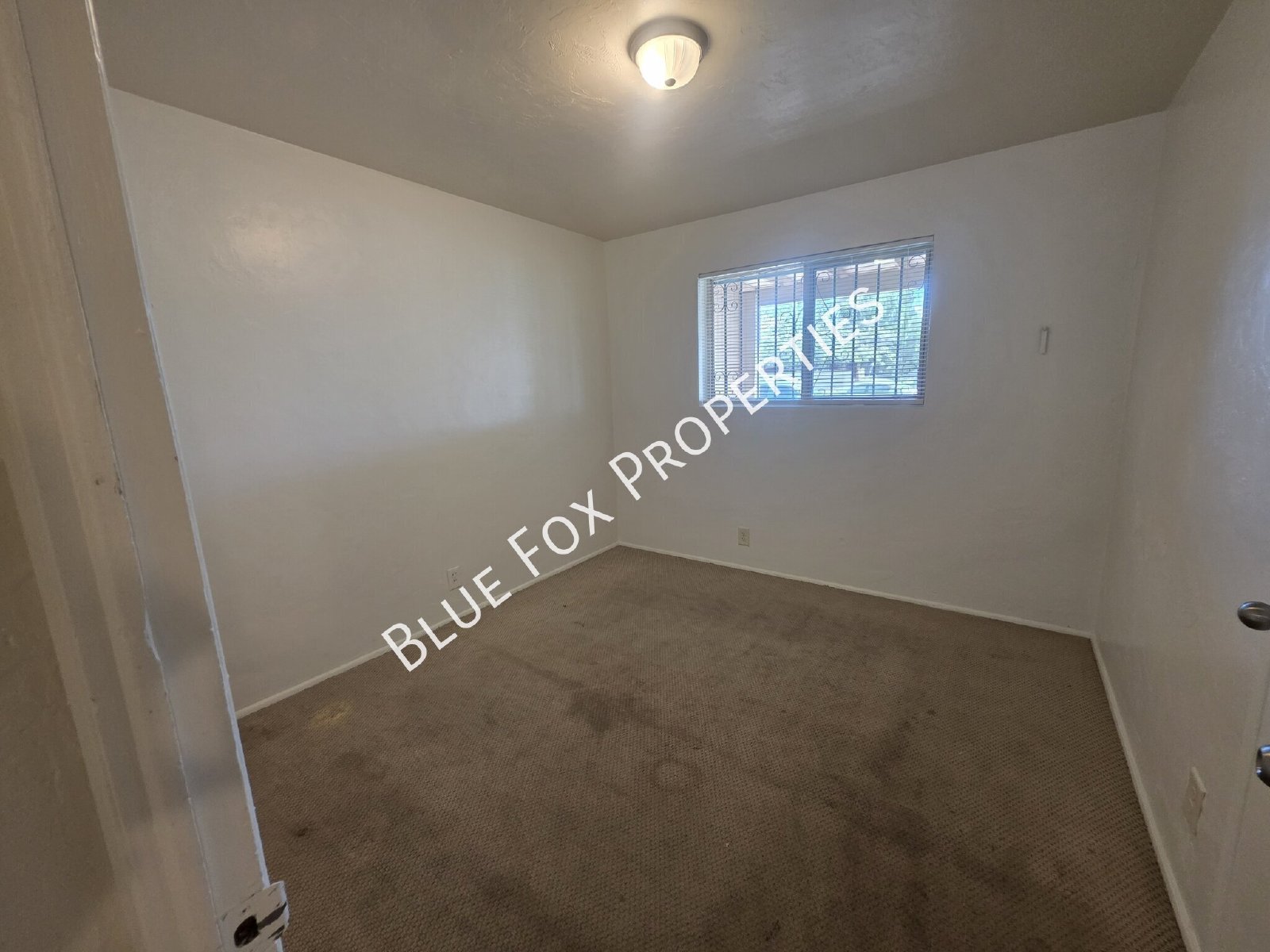 3807 E Dover Stravenue property image