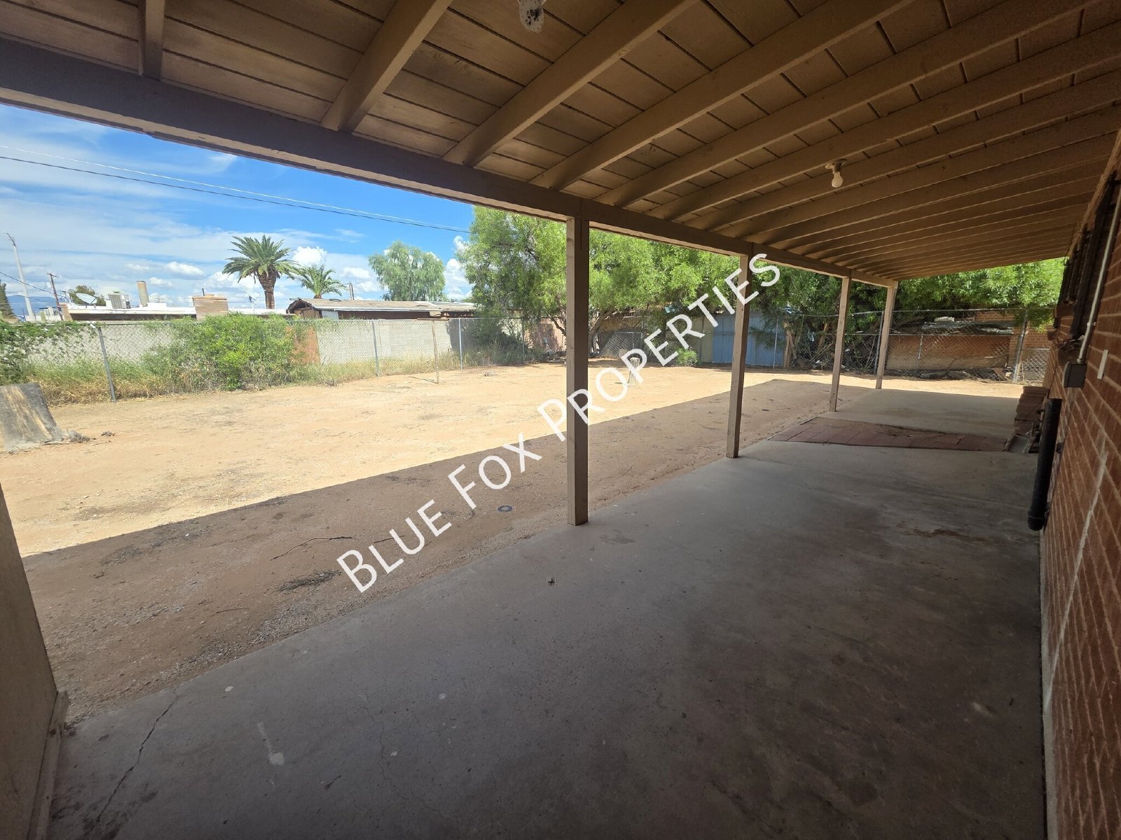 3807 E Dover Stravenue property image