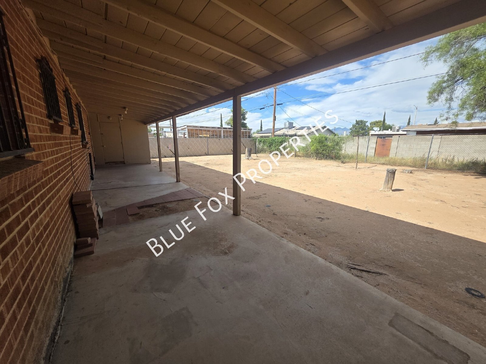3807 E Dover Stravenue property image