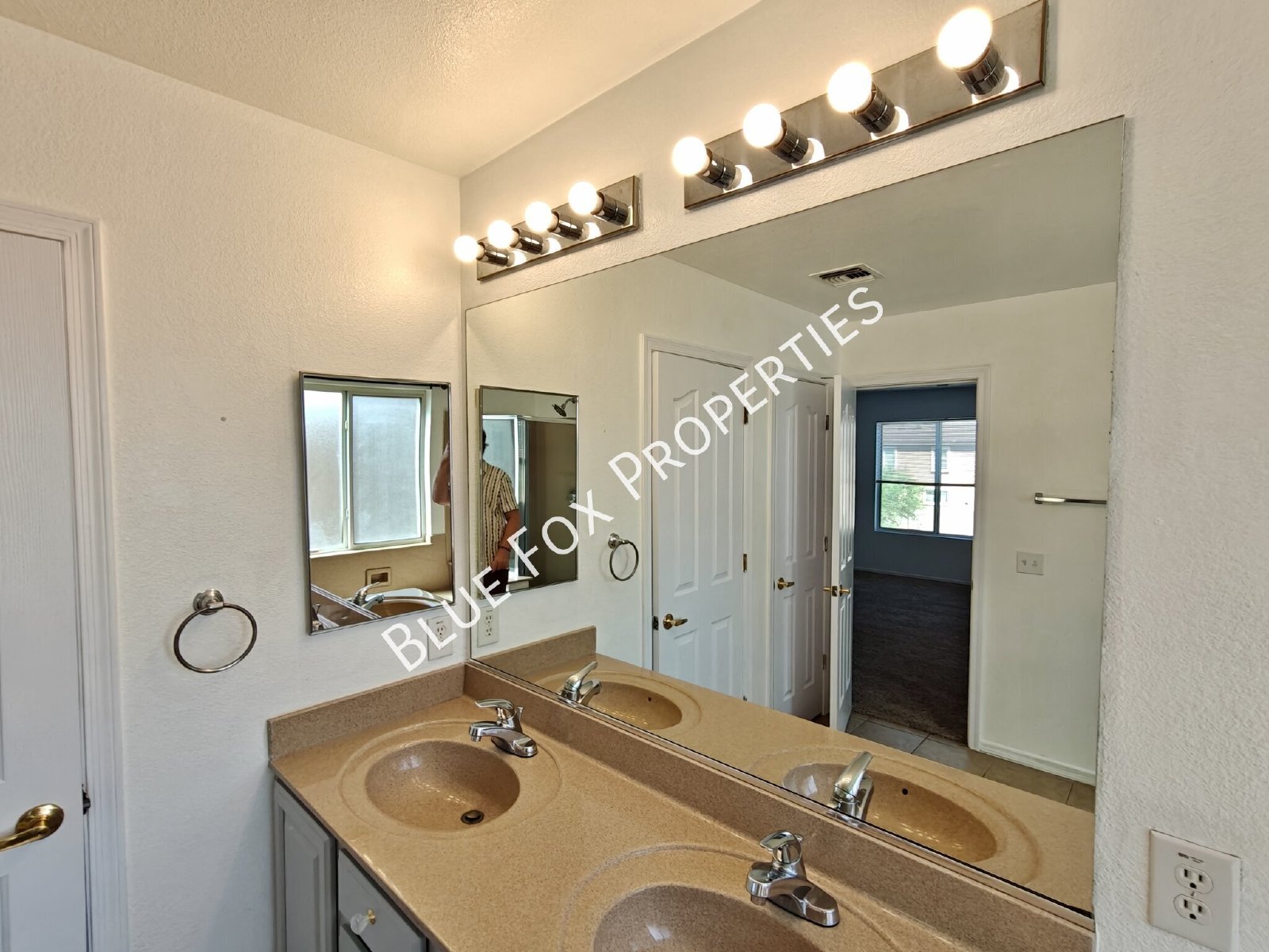 5879 E Hackle Lane property image