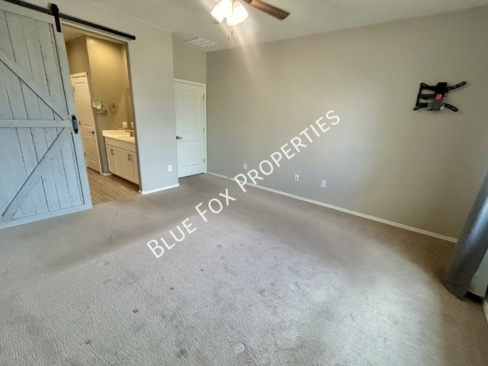 7037 E Vuelta Aguarachay property image