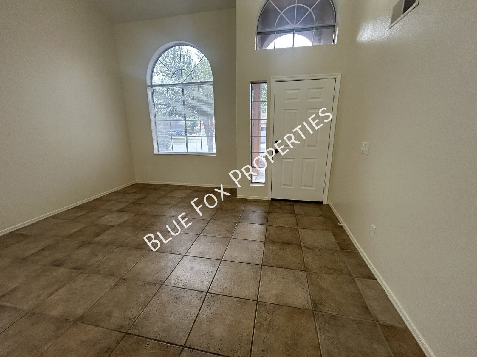 5257 W Bobwhite Way property image