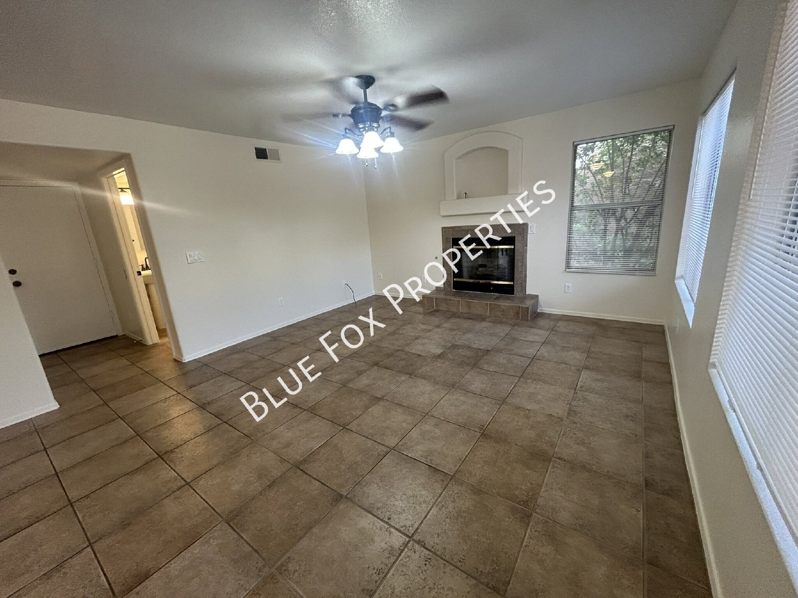 5257 W Bobwhite Way property image