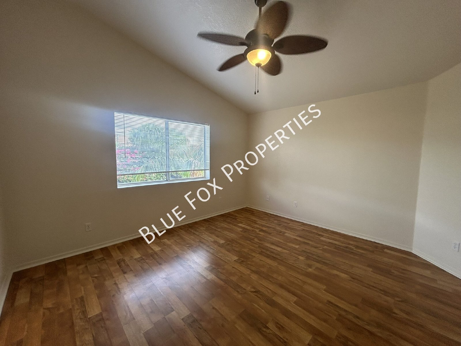 5257 W Bobwhite Way property image