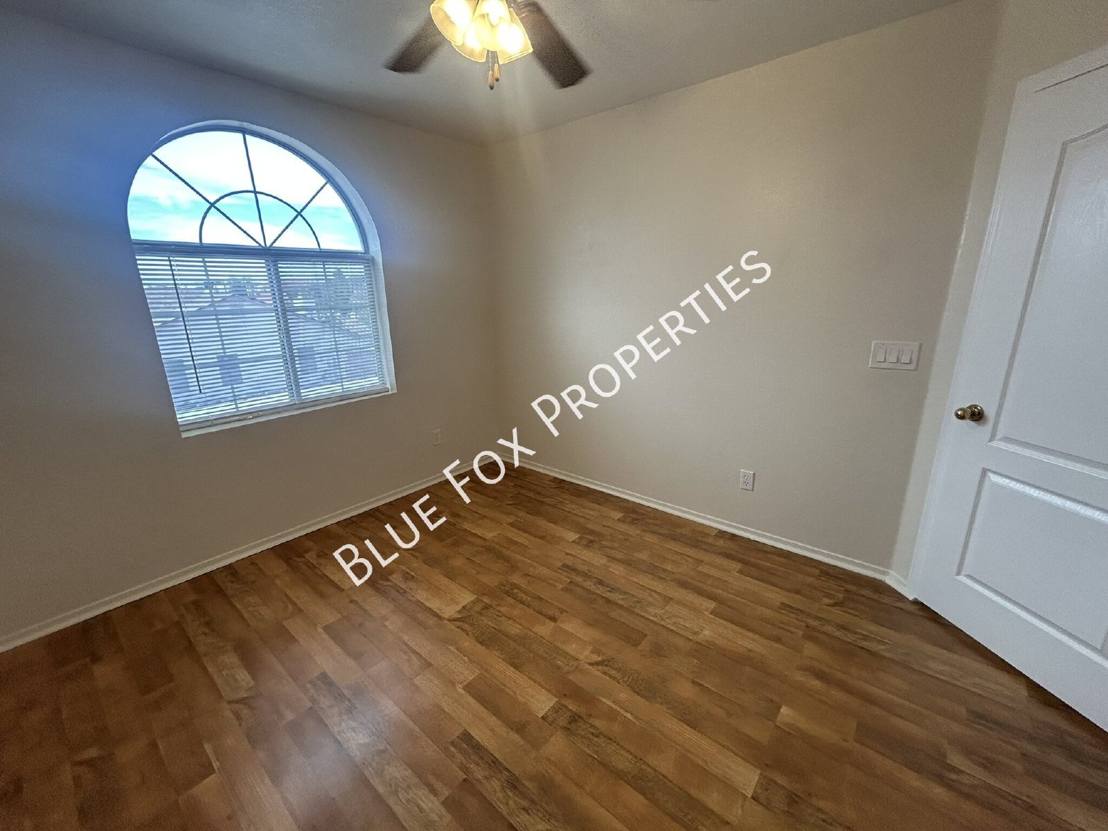 5257 W Bobwhite Way property image