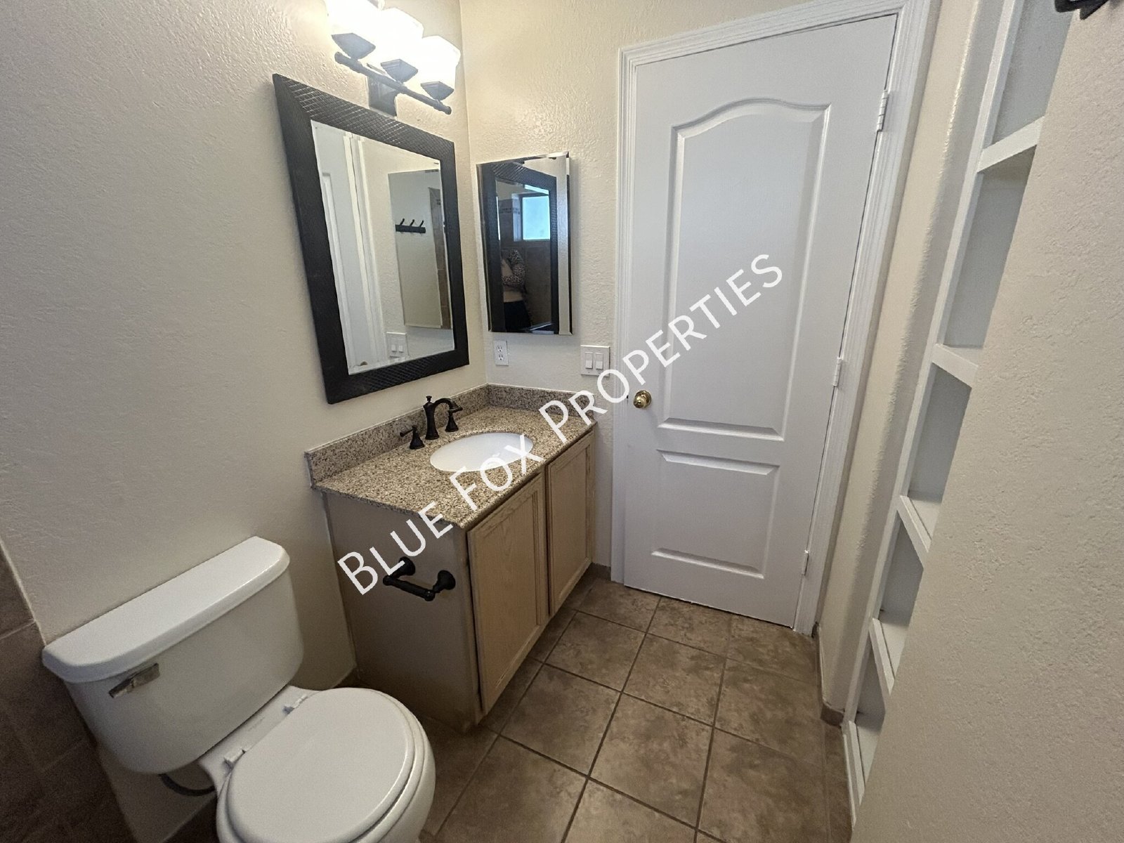 5257 W Bobwhite Way property image