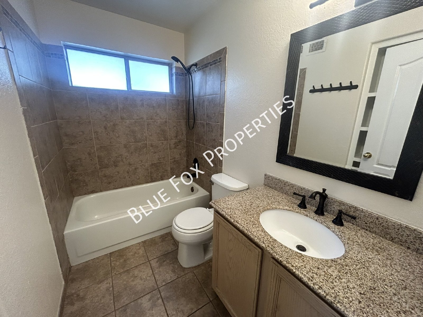 5257 W Bobwhite Way property image