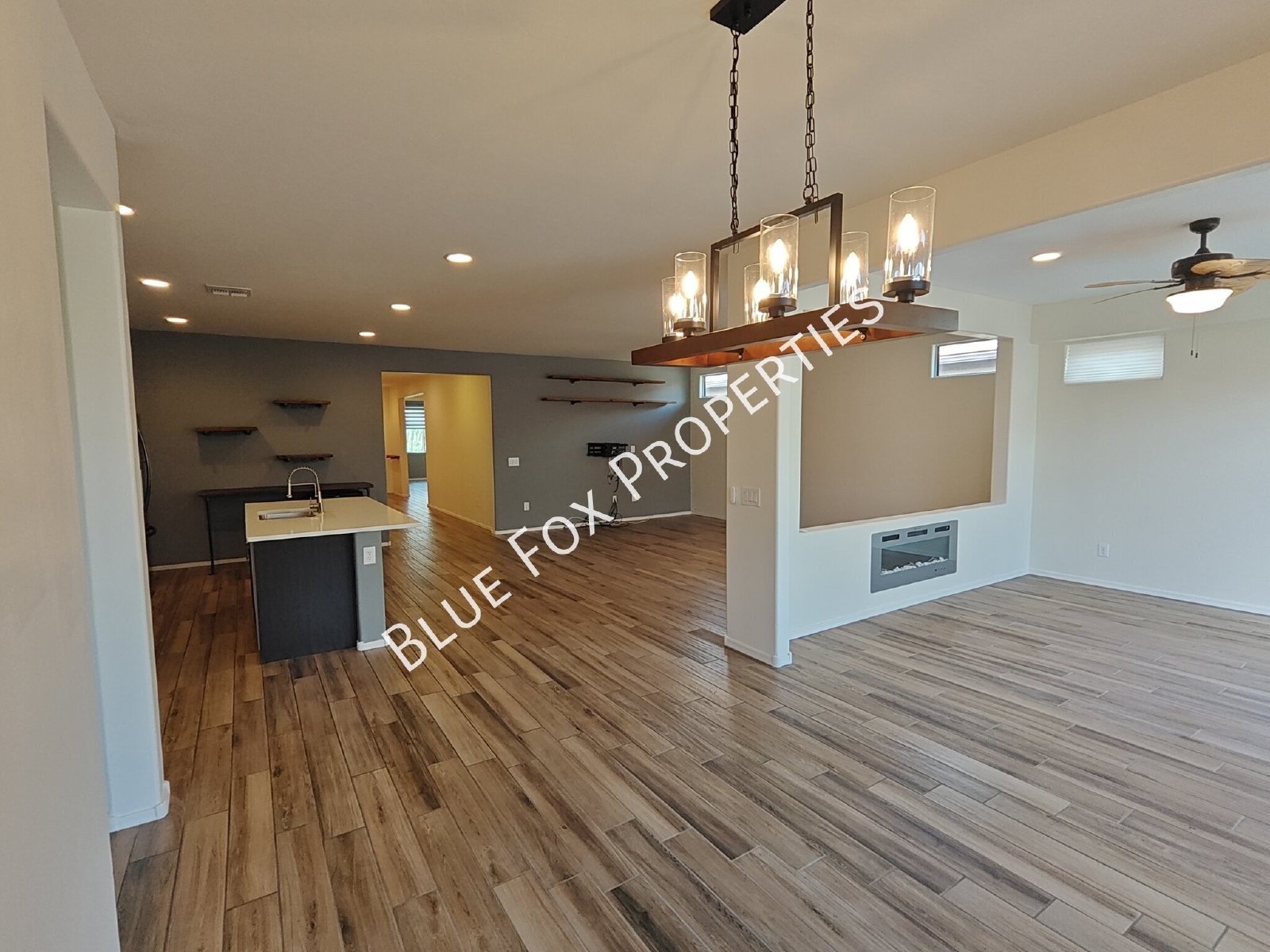 11128 W Fountain View Dr property image