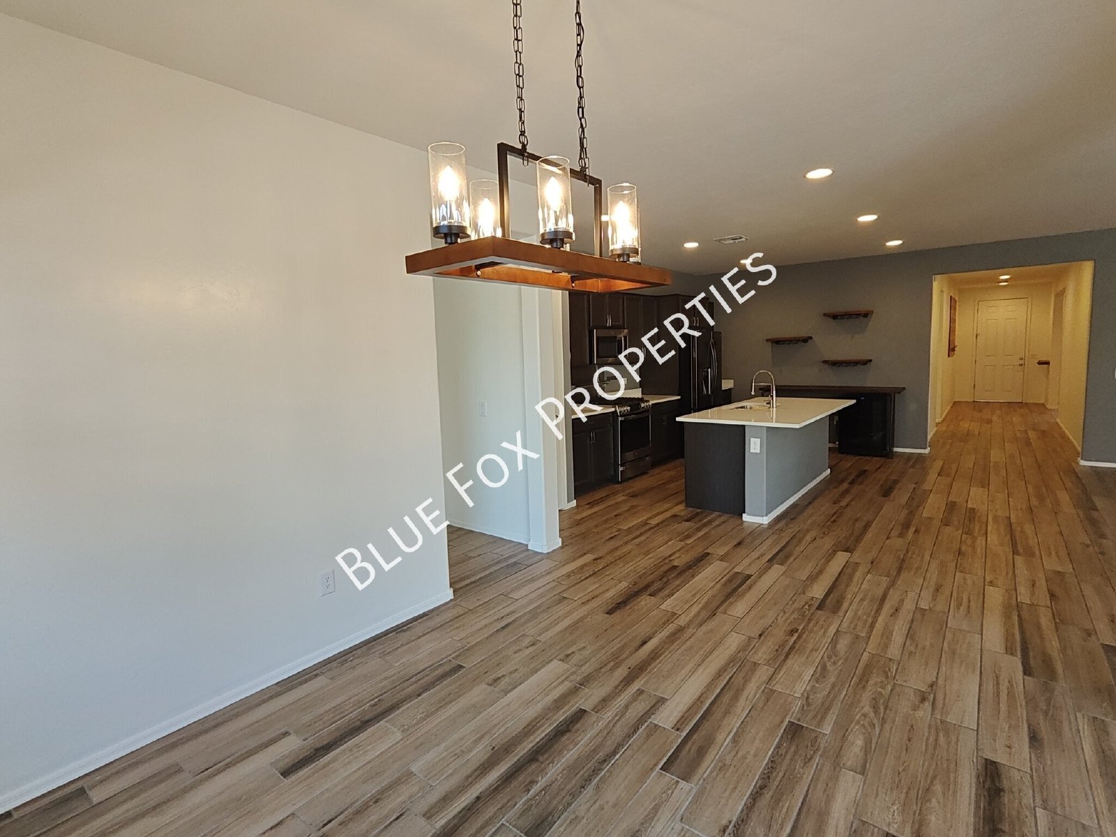 11128 W Fountain View Dr property image