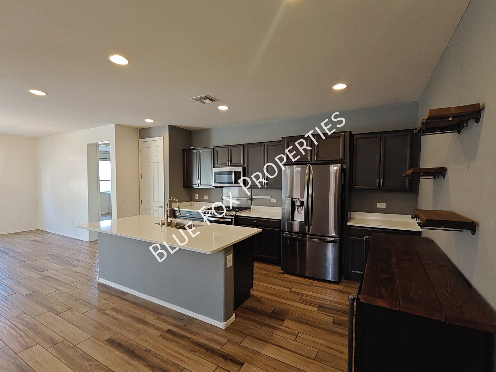 11128 W Fountain View Dr property image
