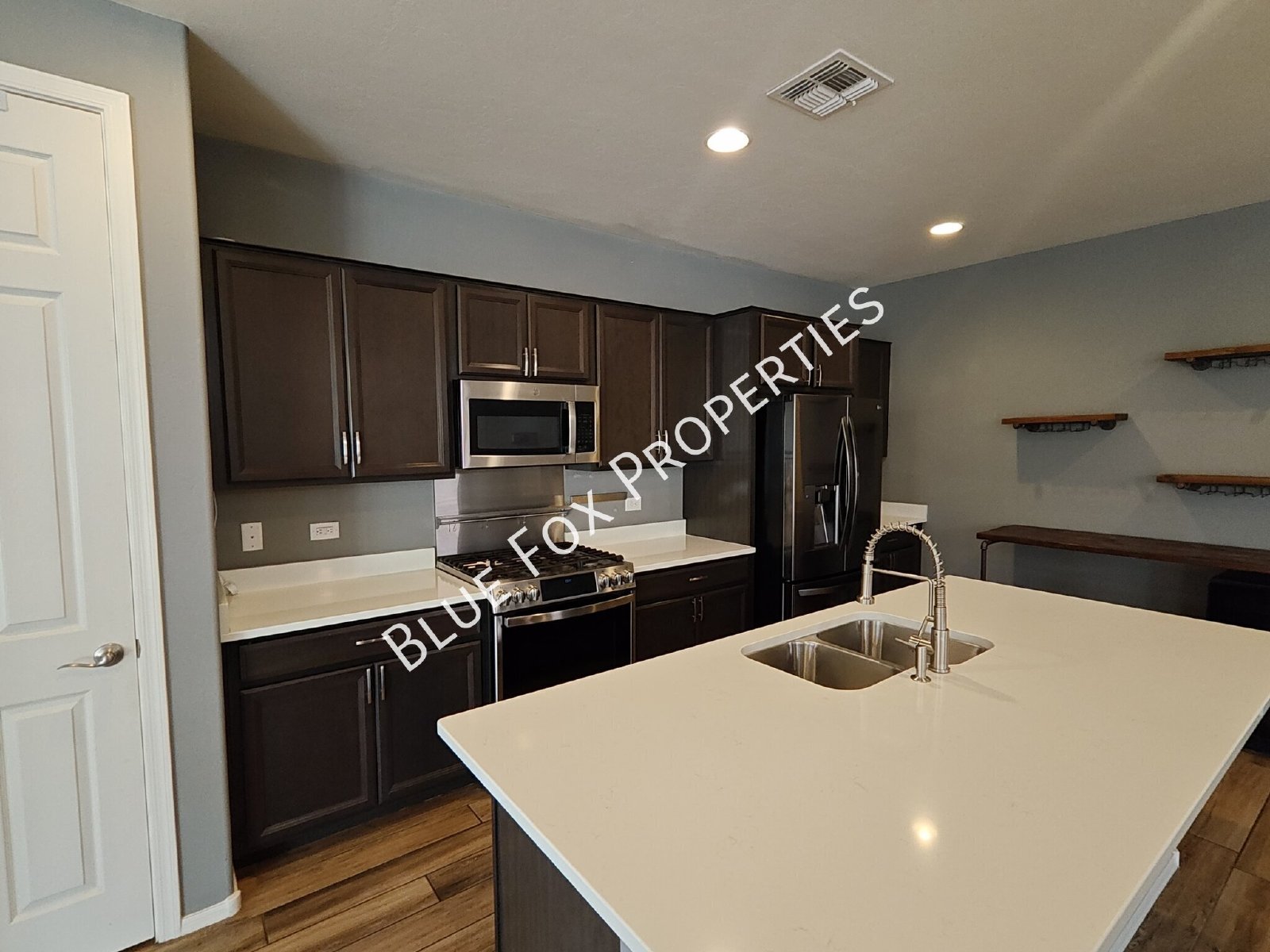 11128 W Fountain View Dr property image