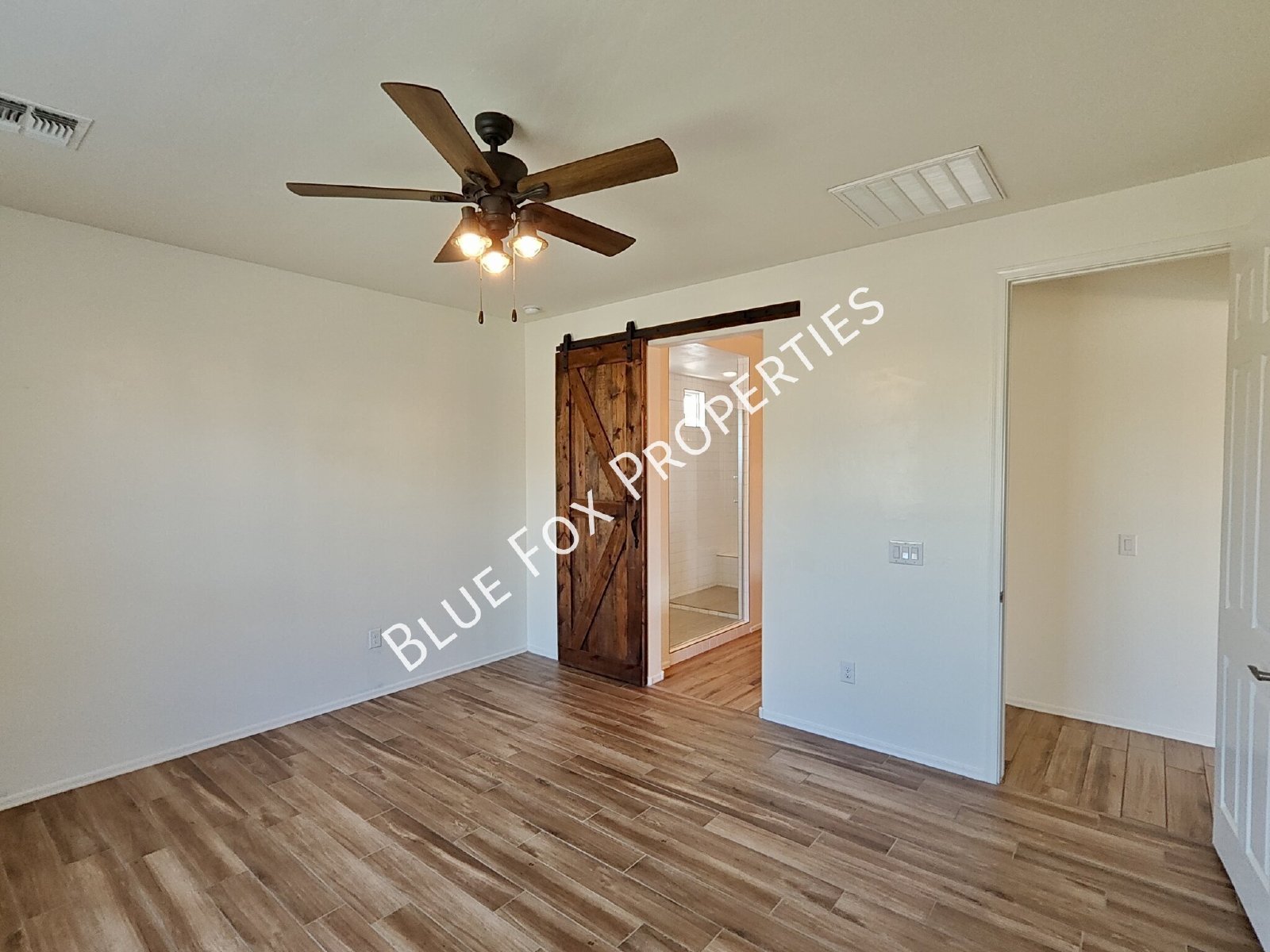 11128 W Fountain View Dr property image