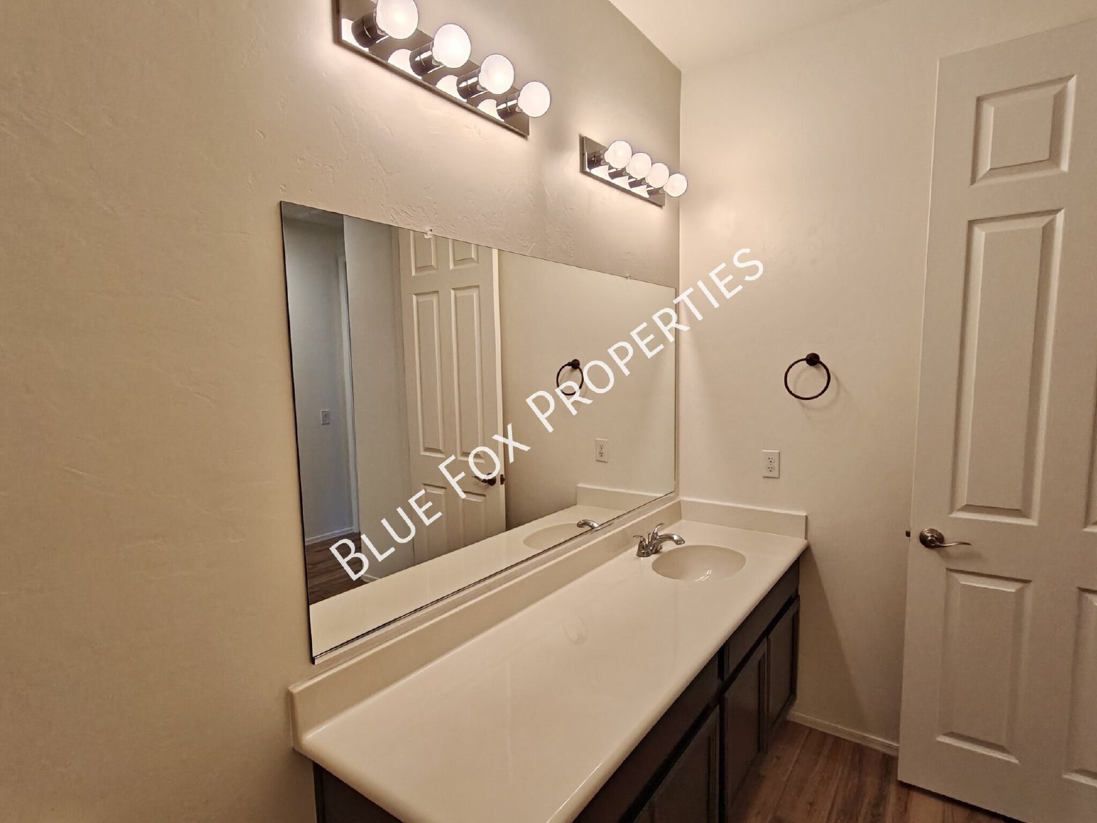 11128 W Fountain View Dr property image